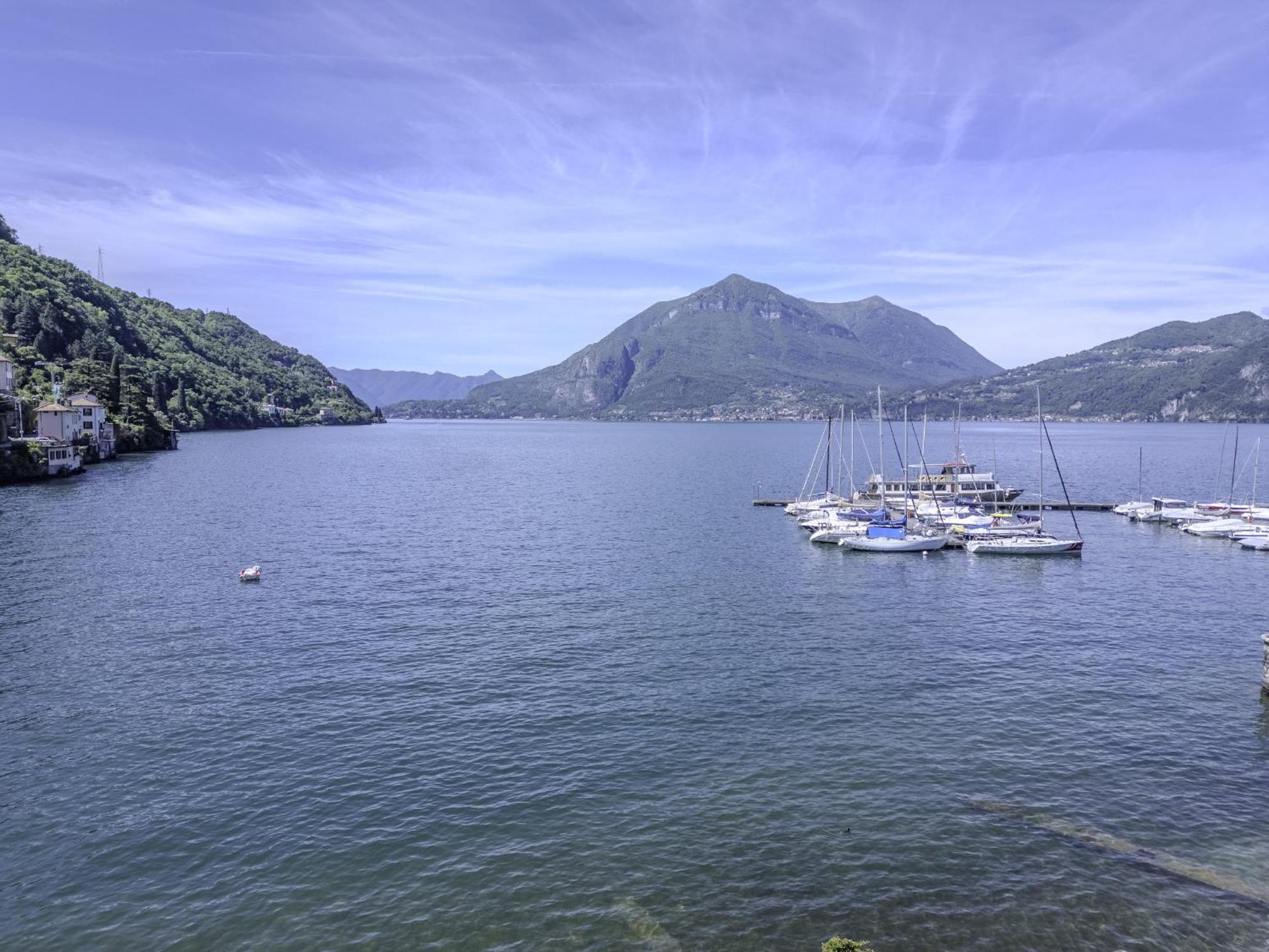 Appartamento Fronte Lago 贝拉诺 外观 照片